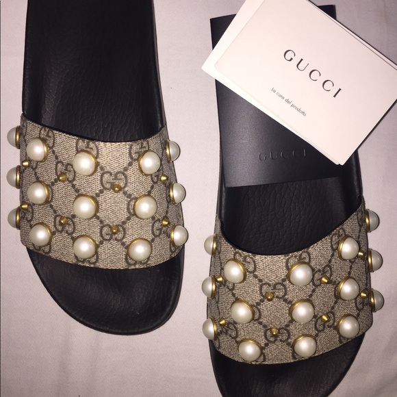 Gucci Shoes - Gucci GG Supreme Slides with Pearls🌿
